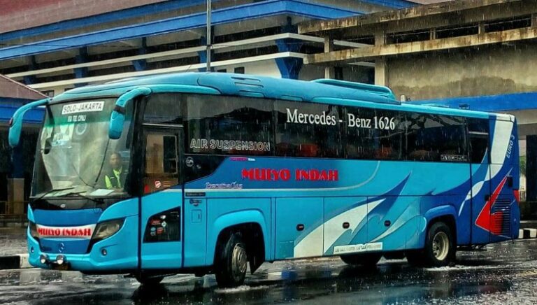 Bus Mulyo Indah