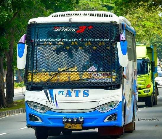 Bus Aceh Transport