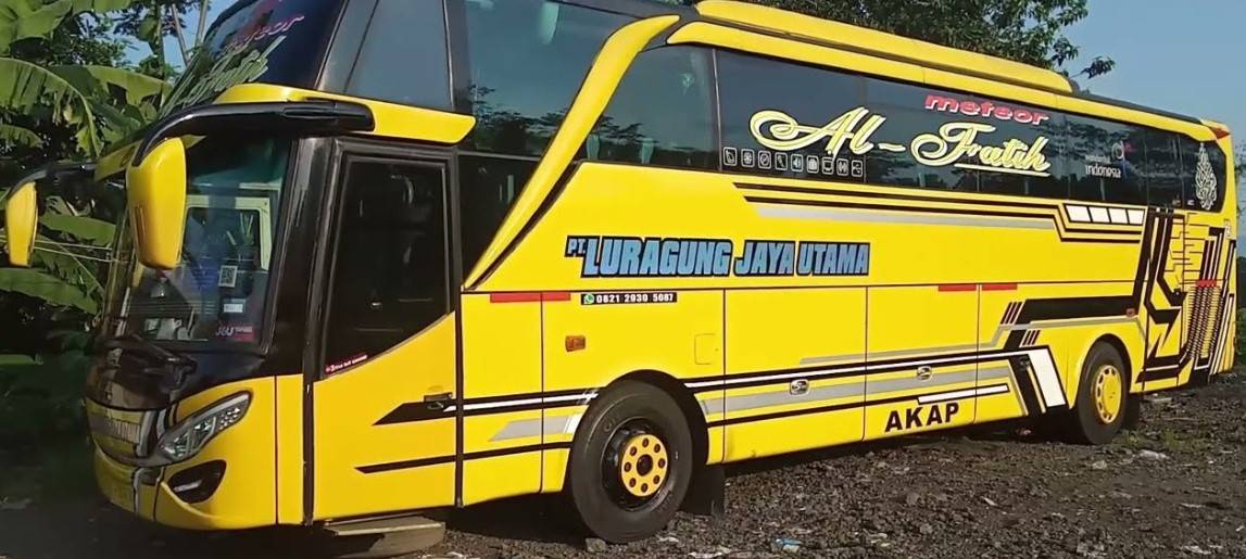 Bus Luragung Jaya