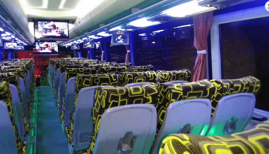 Fasilitas Bus Adibuzz