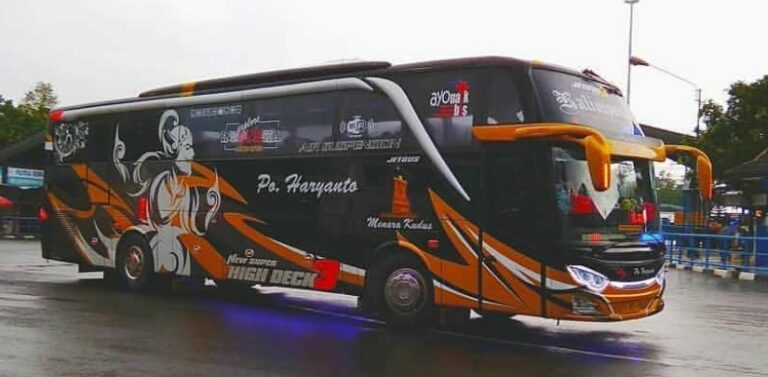 Bus Purwodadi Jakarta