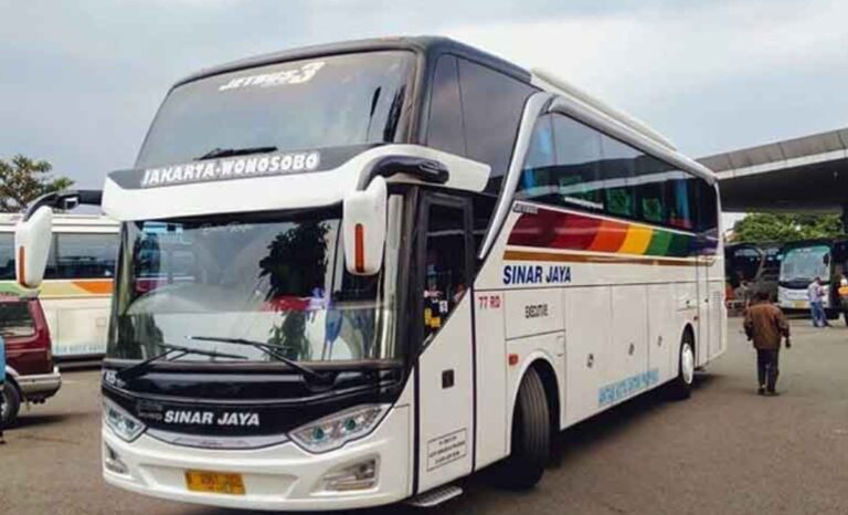 Bus Jakarta Wonsobo