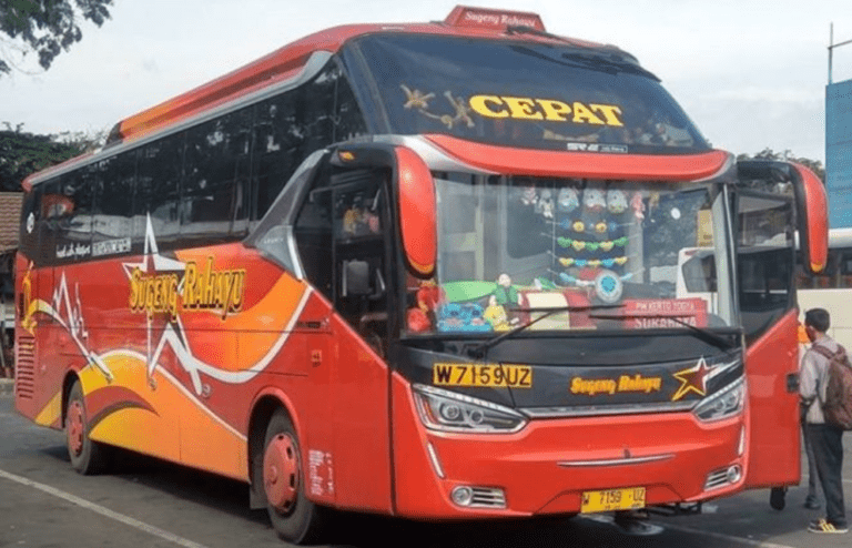 Bus Jogja Surabaya